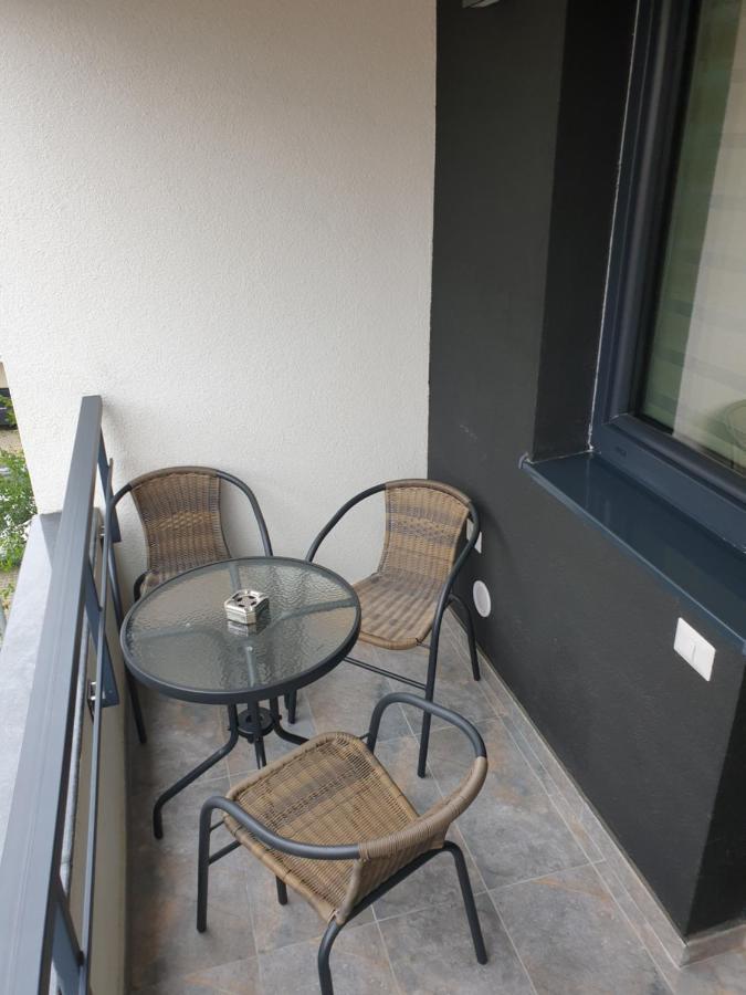 Topaz Central Apartment Bacau Ngoại thất bức ảnh
